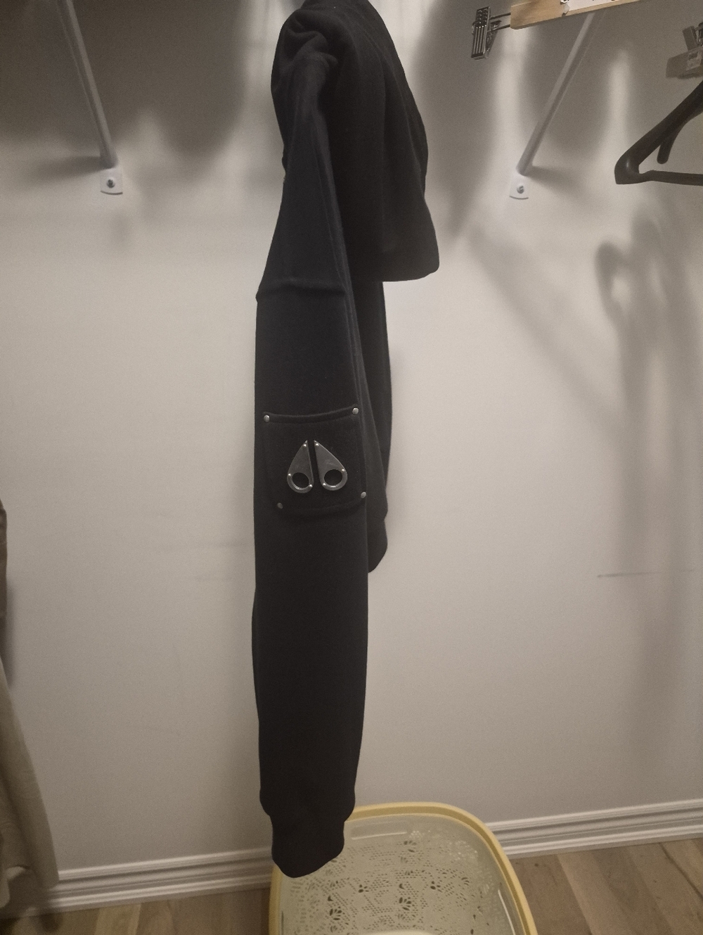 Moose Knuckles Hartsfield Hoodie Size Medium Cropped